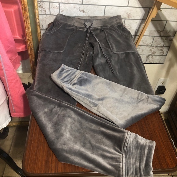 House of Harlow velour grey drawstring pants - Picture 2 of 8